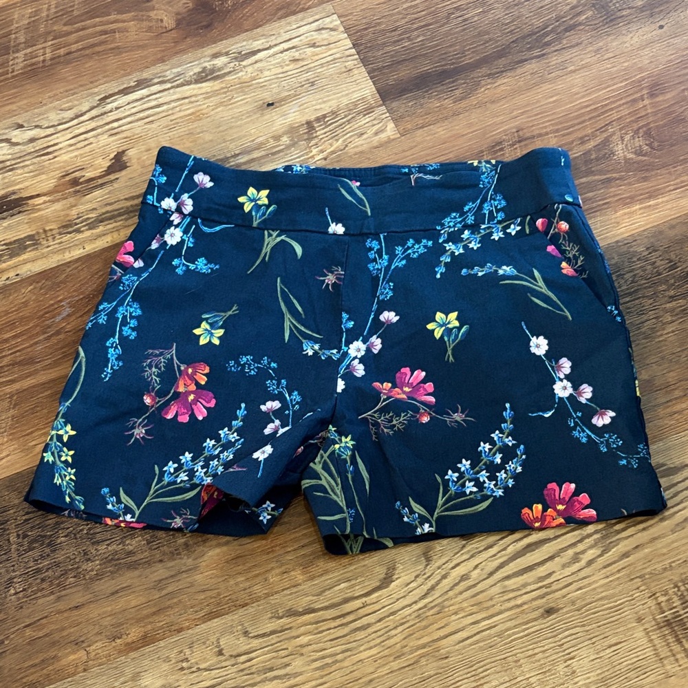Time and Tru Navy Floral High-Waist Women's Shorts